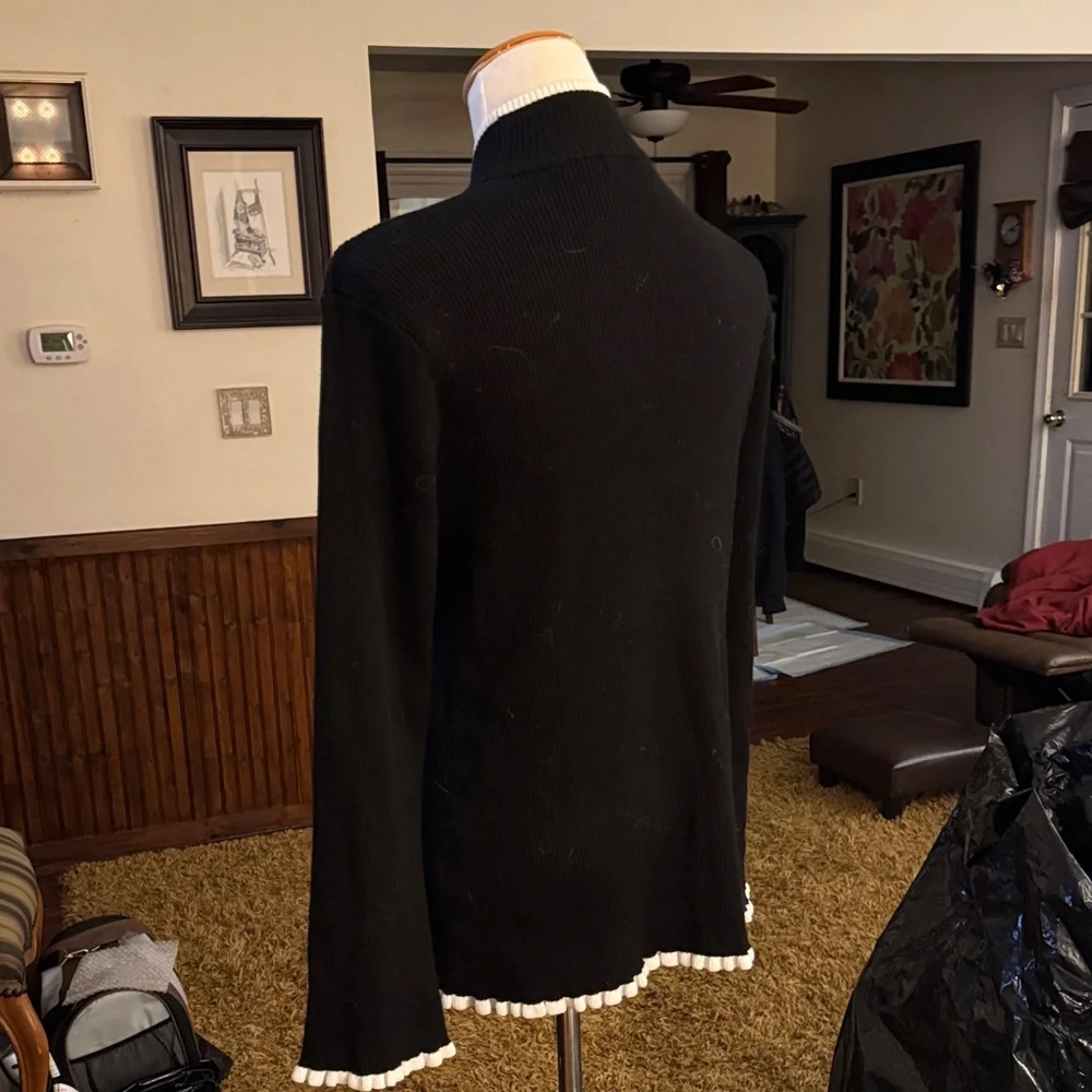 Calvin Klein Black Turtleneck Sweater white ruffle trim at neck cuffs bottom XL - Picture 6 of 8